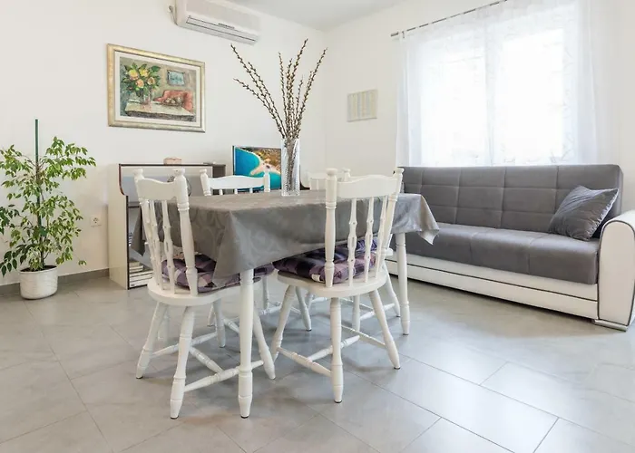 Fanito Apartment Makarska